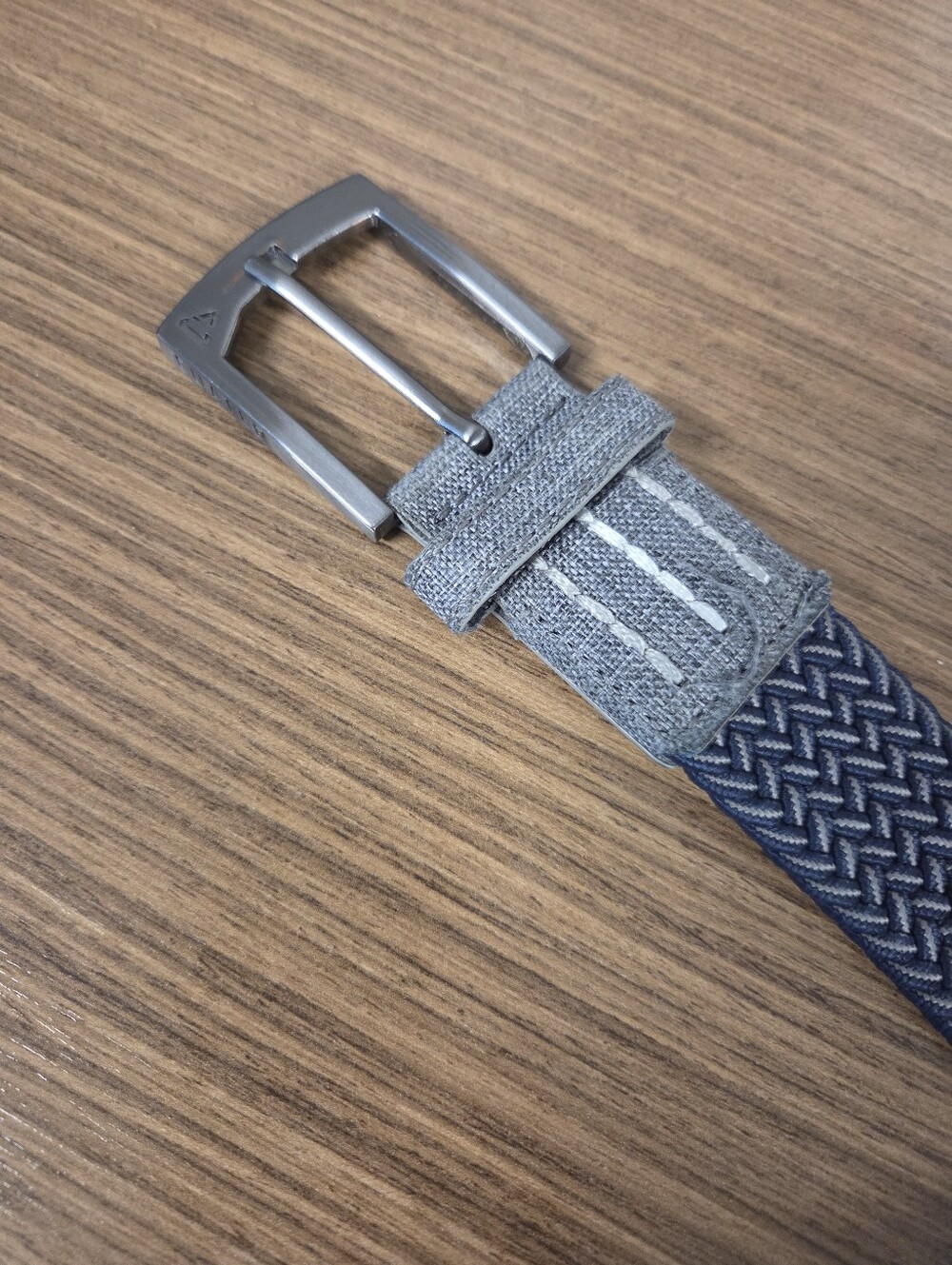Cuater Woven Belt with Silvertone Buckle